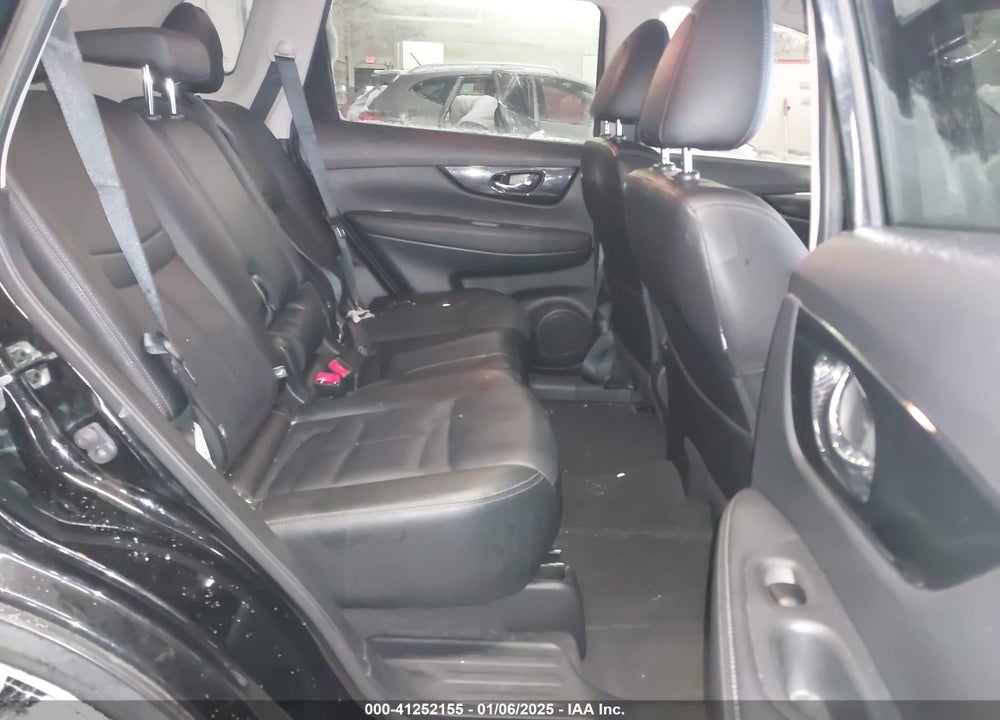 2017 NISSAN ROGUE SL VIN: JN8AT2MT8HW403894