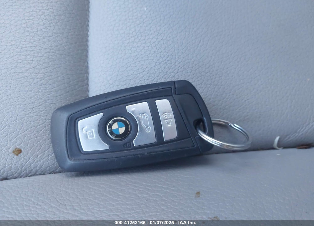 2012 BMW 528I XDRIVE VIN: WBAXH5C5XCDW03916