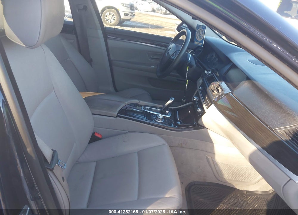 2012 BMW 528I XDRIVE VIN: WBAXH5C5XCDW03916