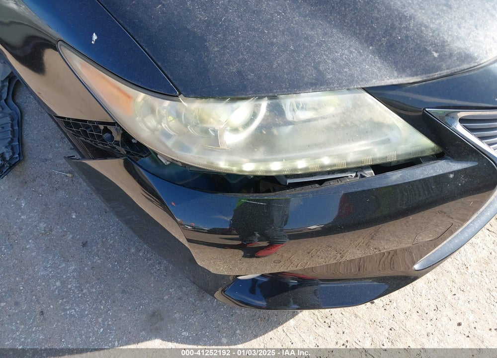 2013 LEXUS ES 300H VIN: JTHBW1GGXD2021110