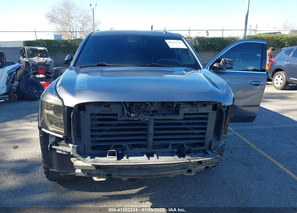 2018 GMC YUKON XL SLT VIN: 1GKS1GKC2JR300937