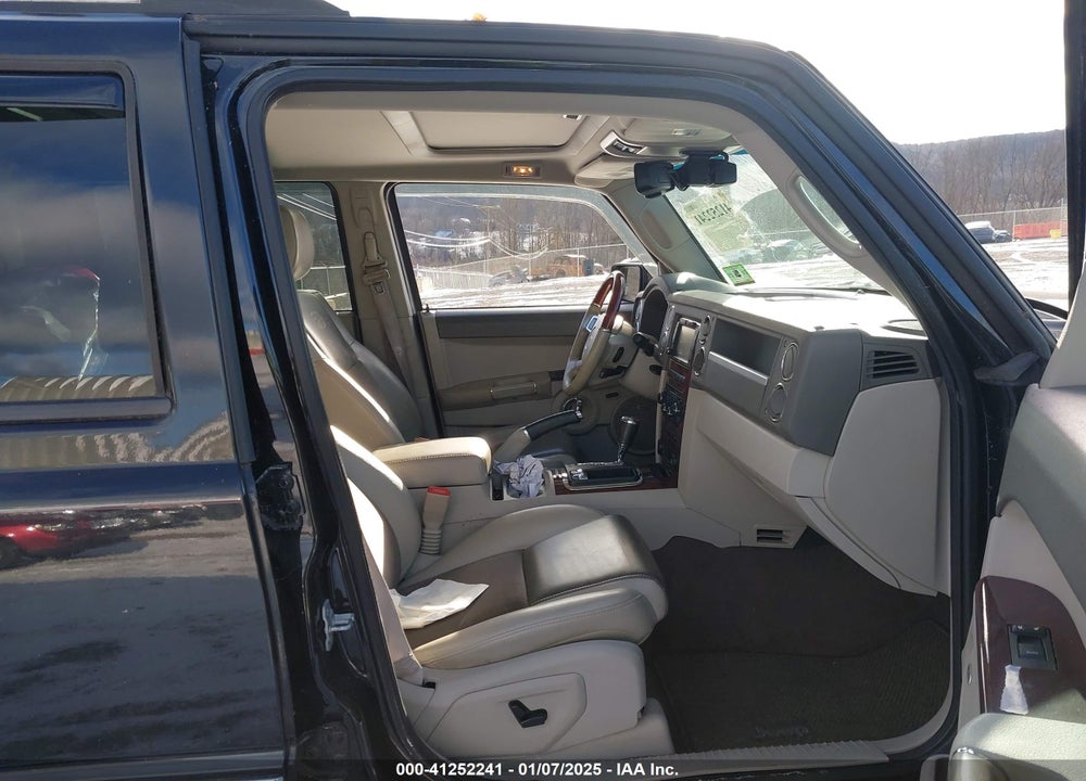 2009 JEEP COMMANDER OVERLAND VIN: 1J8HG68T79C530051