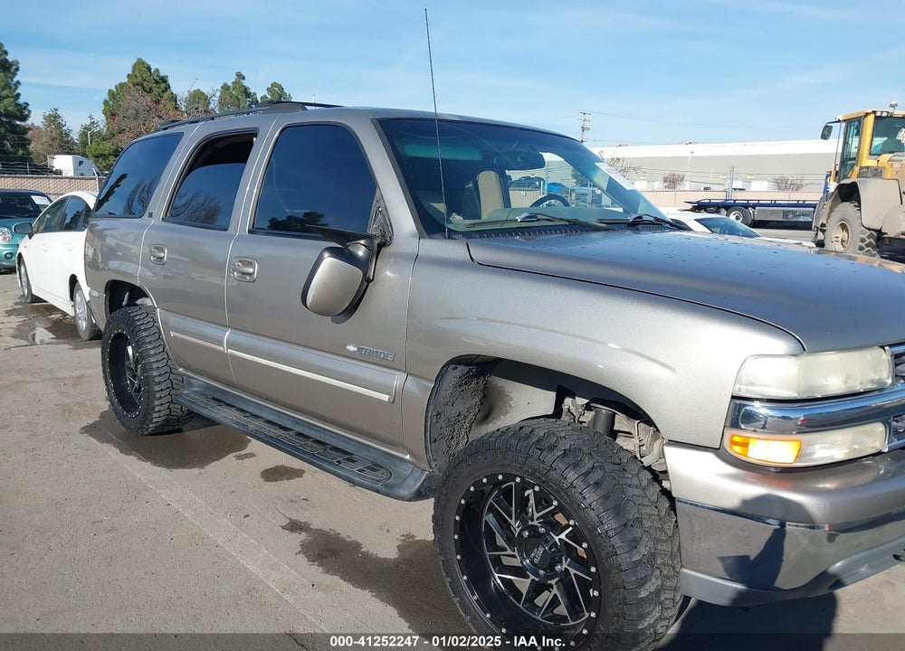 2001 CHEVROLET TAHOE LT VIN: 1GNEK13T01R103760