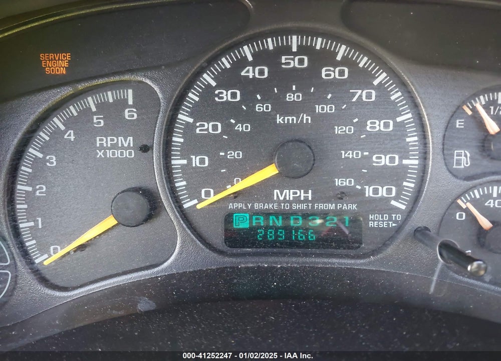2001 CHEVROLET TAHOE LT VIN: 1GNEK13T01R103760