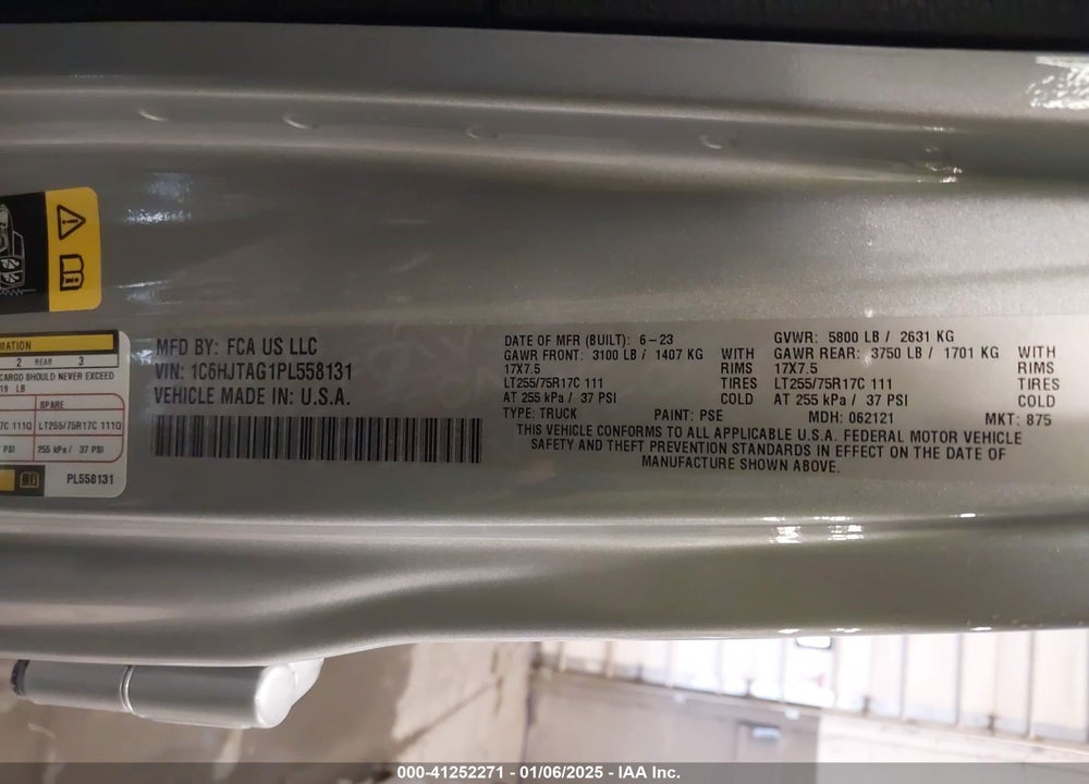 2023 JEEP GLADIATOR VIN: 1C6HJTAG1PL558131