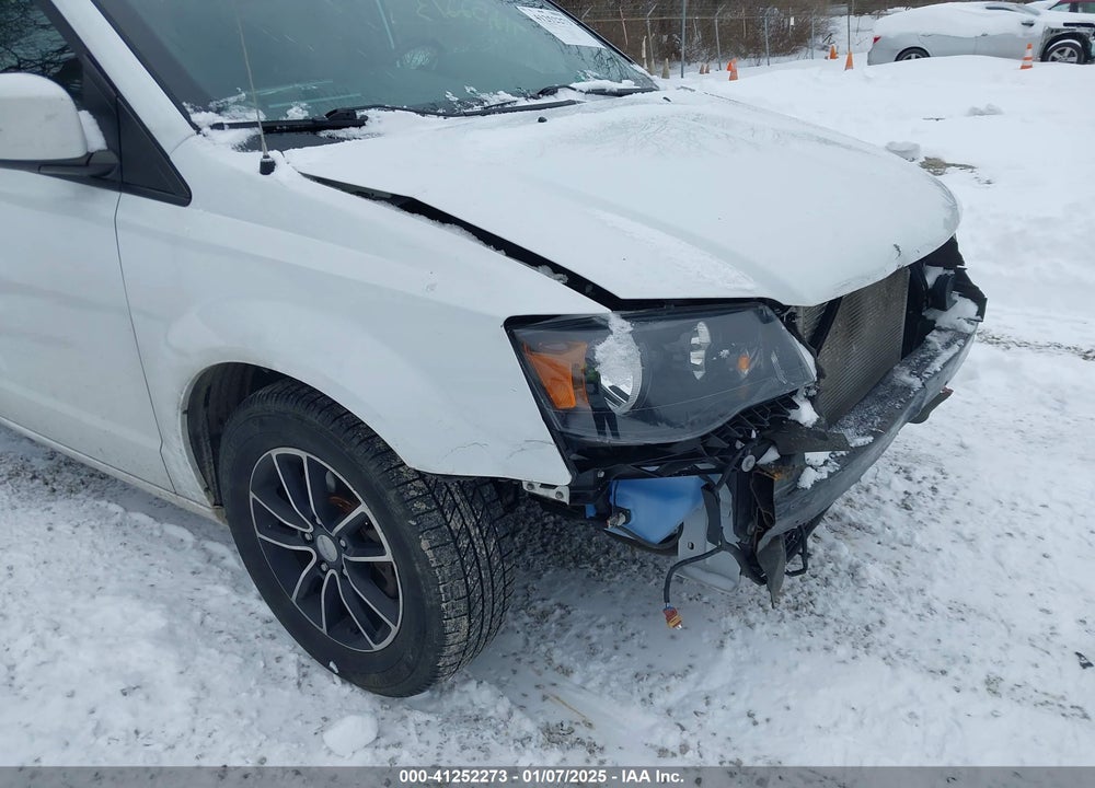 2019 DODGE GRAND CARAVAN VIN: 2C4RDGEG0KR659019