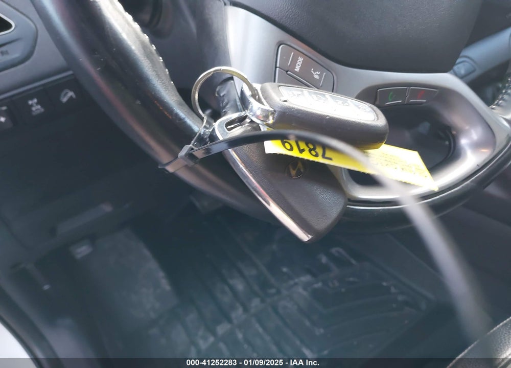 2014 HYUNDAI TUCSON LIMITED VIN: KM8JUCAG7EU950566