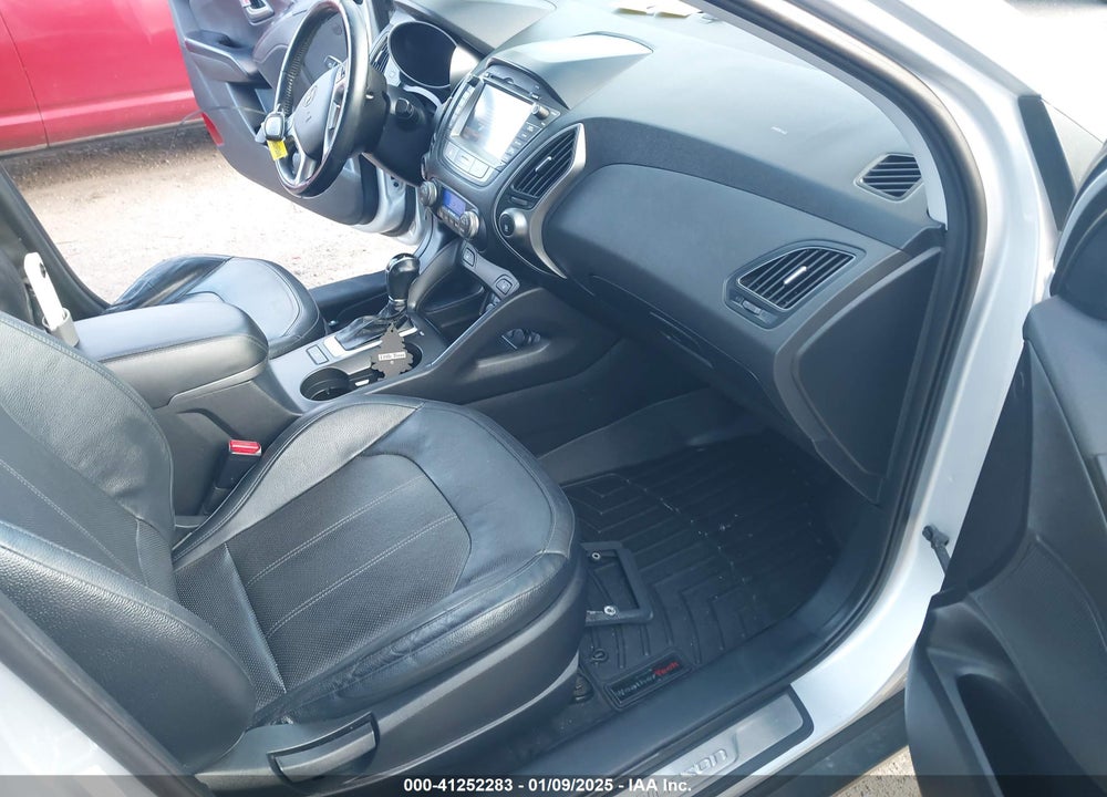 2014 HYUNDAI TUCSON LIMITED VIN: KM8JUCAG7EU950566