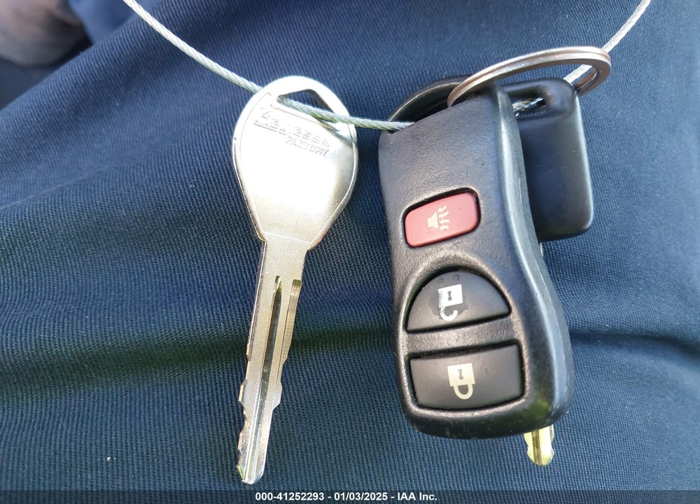 2011 NISSAN VERSA VIN: 3N1BC1APXBL400142