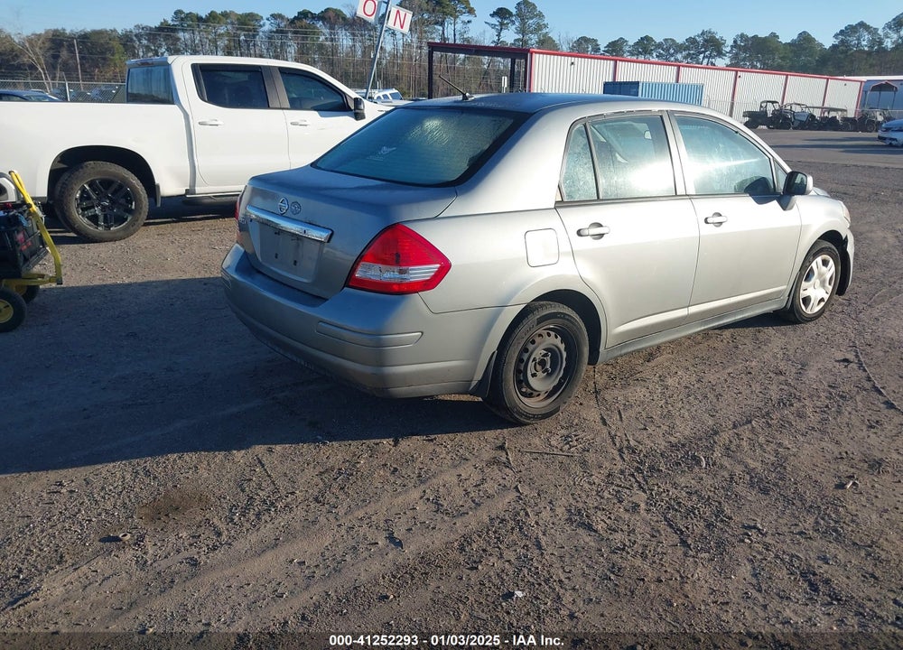 2011 NISSAN VERSA VIN: 3N1BC1APXBL400142