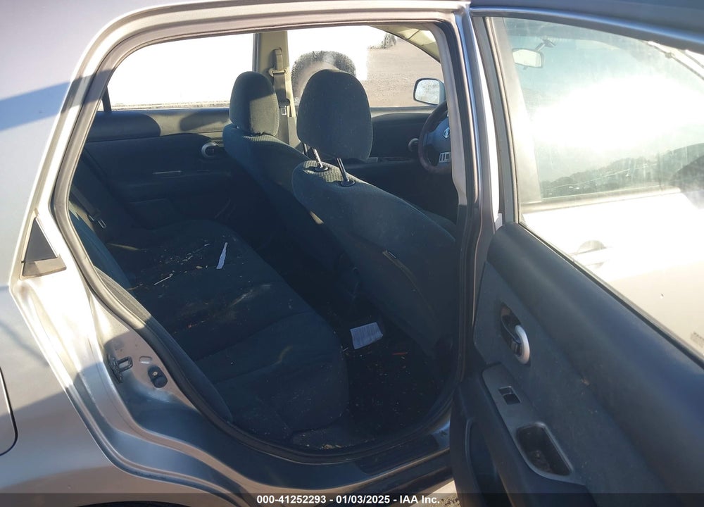 2011 NISSAN VERSA VIN: 3N1BC1APXBL400142