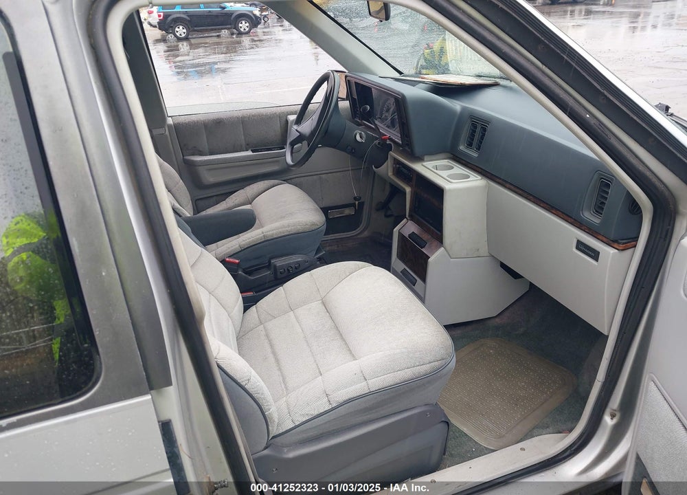 1990 PLYMOUTH GRAND VOYAGER LE VIN: 1P4GH54R9LX191583
