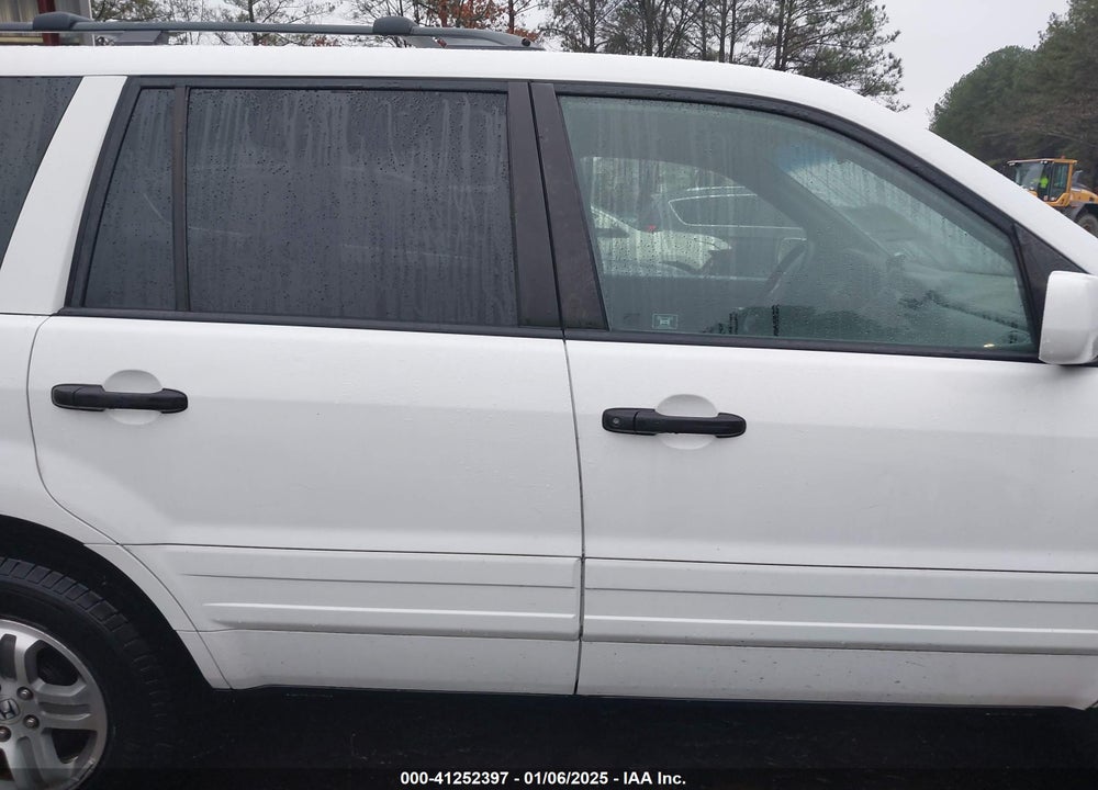 2003 HONDA PILOT EX-L VIN: 2HKYF18653H529290