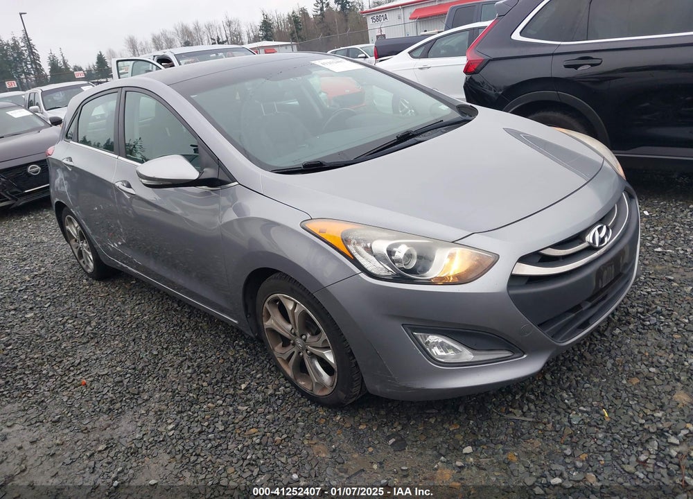 2013 HYUNDAI ELANTRA GT BASE W/BLUE VIN: KMHD35LE0DU050985