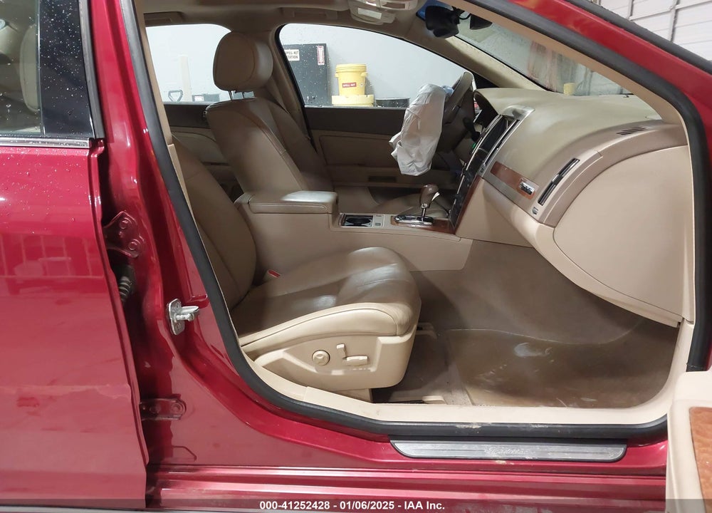 2011 CADILLAC STS VIN: 1G6DX6ED4B0123060