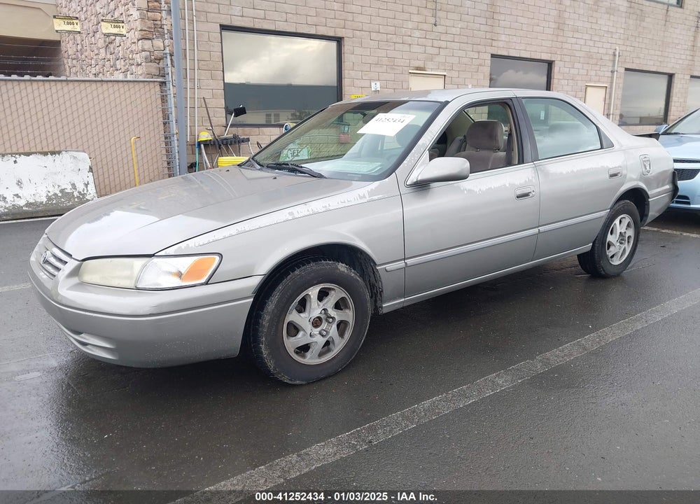 1998 TOYOTA CAMRY VIN: JT2BG22K7W0225872