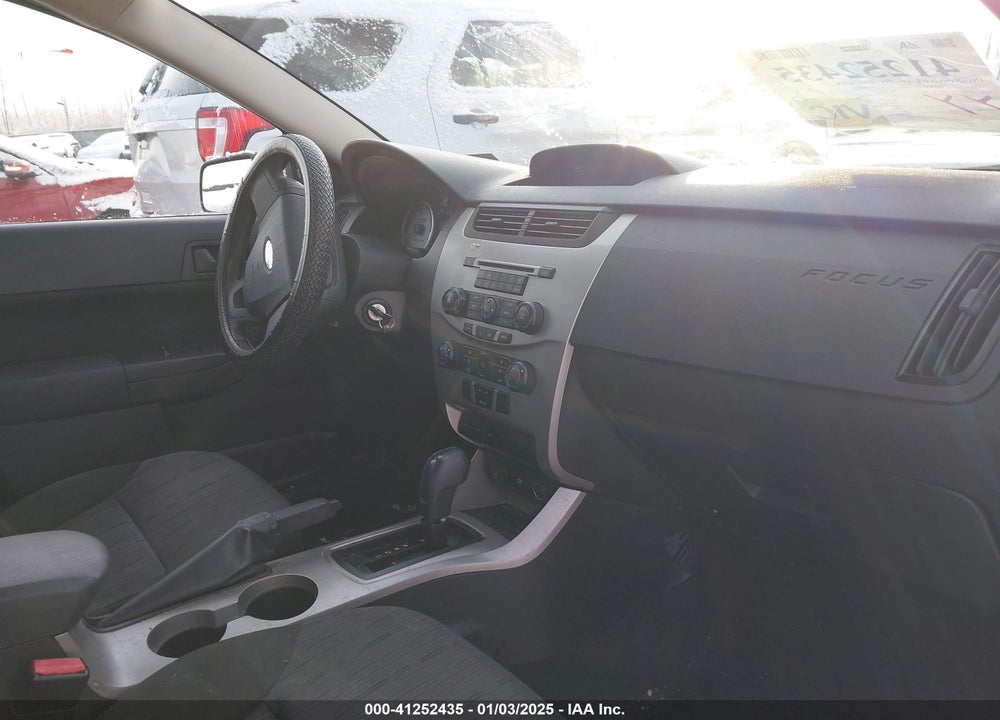 2008 FORD FOCUS VIN: 1FAHP35N08W262992