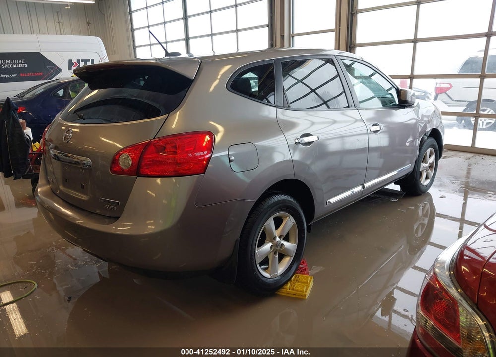 2013 NISSAN ROGUE S VIN: JN8AS5MV3DW115409