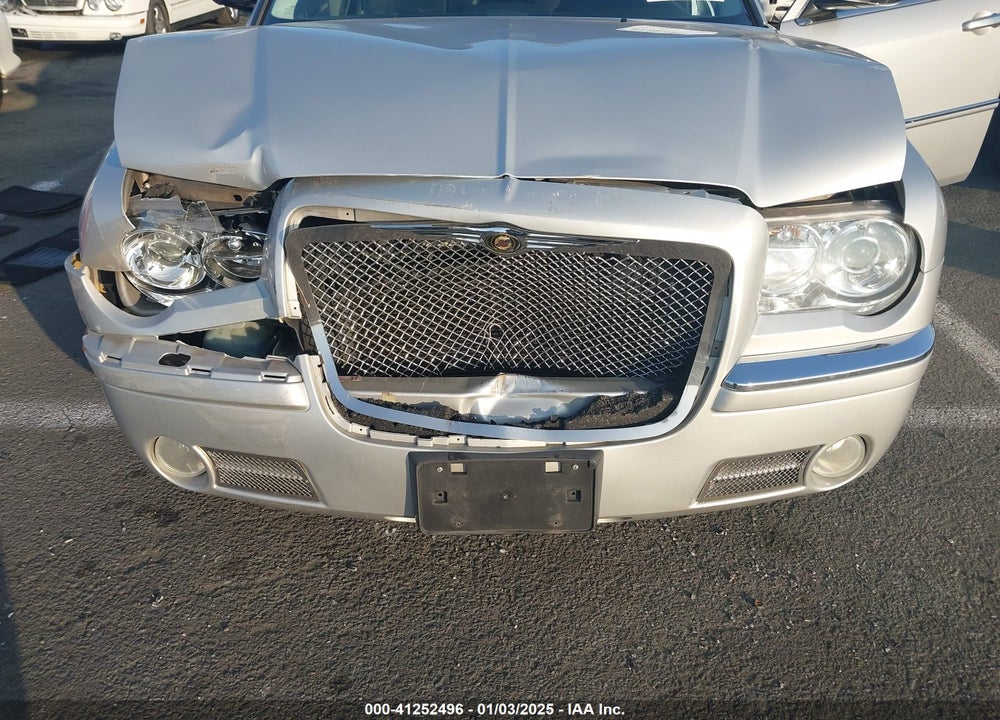 2008 CHRYSLER 300C HEMI VIN: 2C3LA63H28H140092