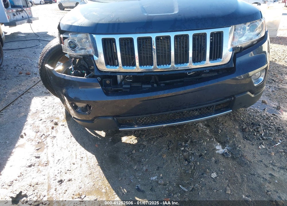 2013 JEEP GRAND CHEROKEE VIN: 1C4RJFBG1DC522724