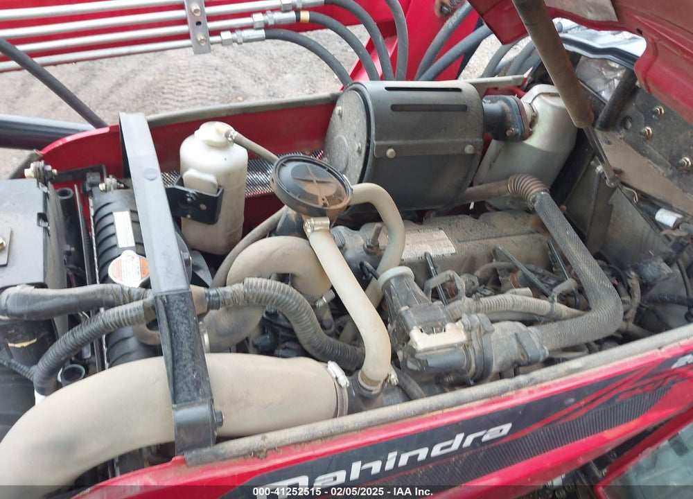 2017 MAHINDRA 2540 SHUTTLE VIN: 000000040GRJ01179