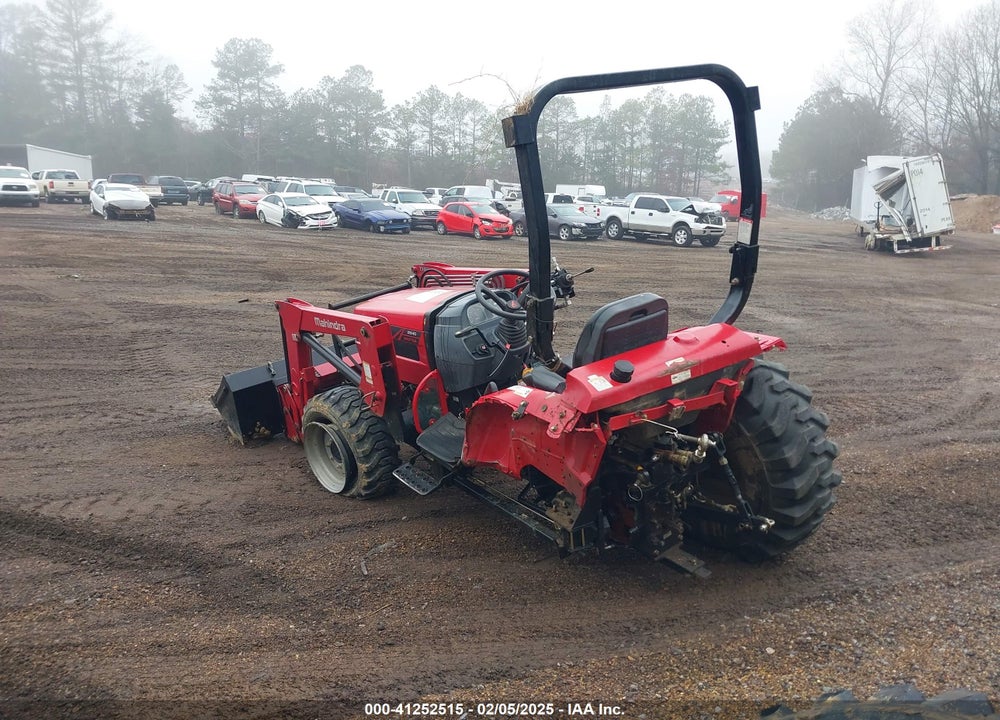 2017 MAHINDRA 2540 SHUTTLE VIN: 000000040GRJ01179