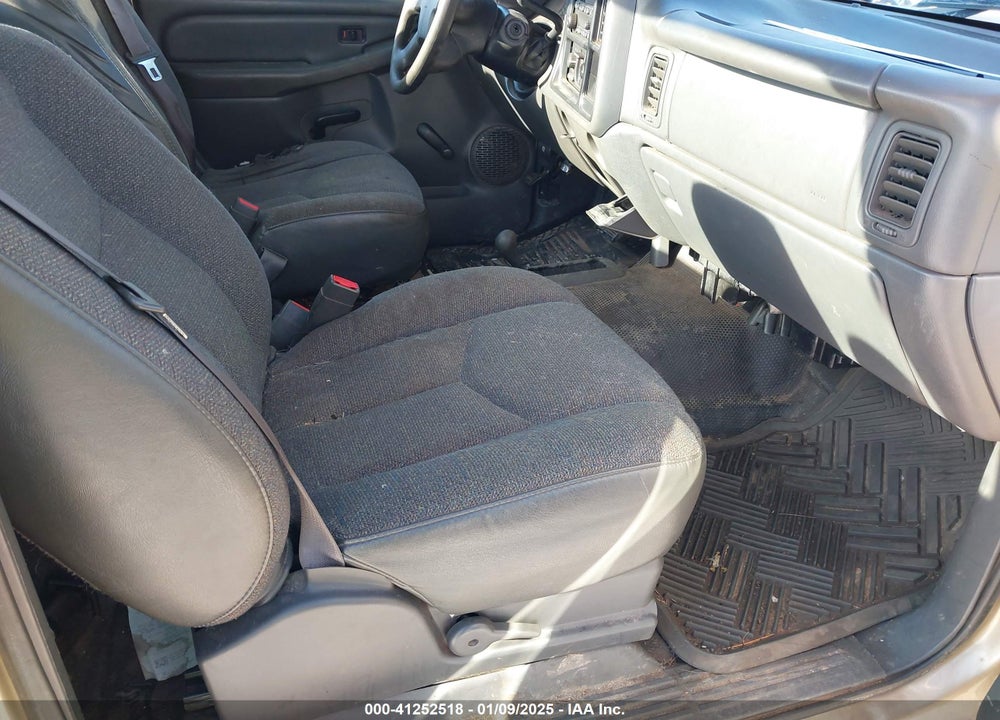 2004 GMC SIERRA 1500 WORK TRUCK VIN: 1GTEK14V64Z133973