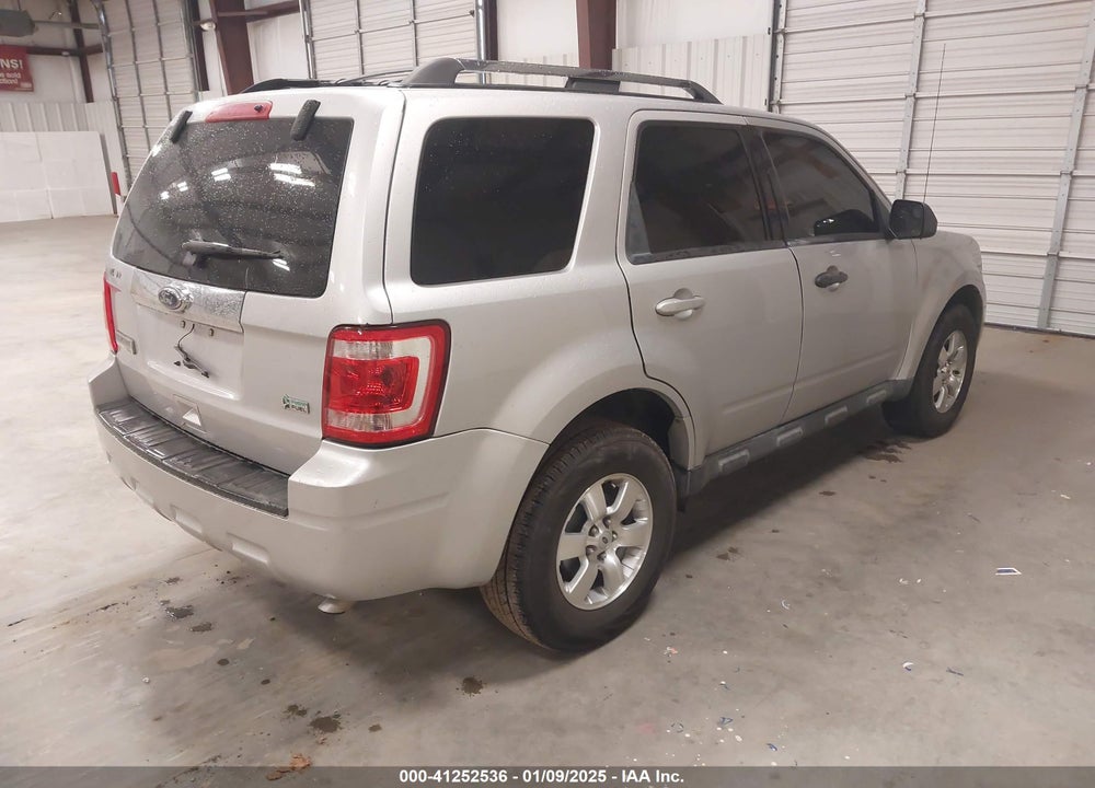 2010 FORD ESCAPE LIMITED VIN: 1FMCU0EG9AKB31680
