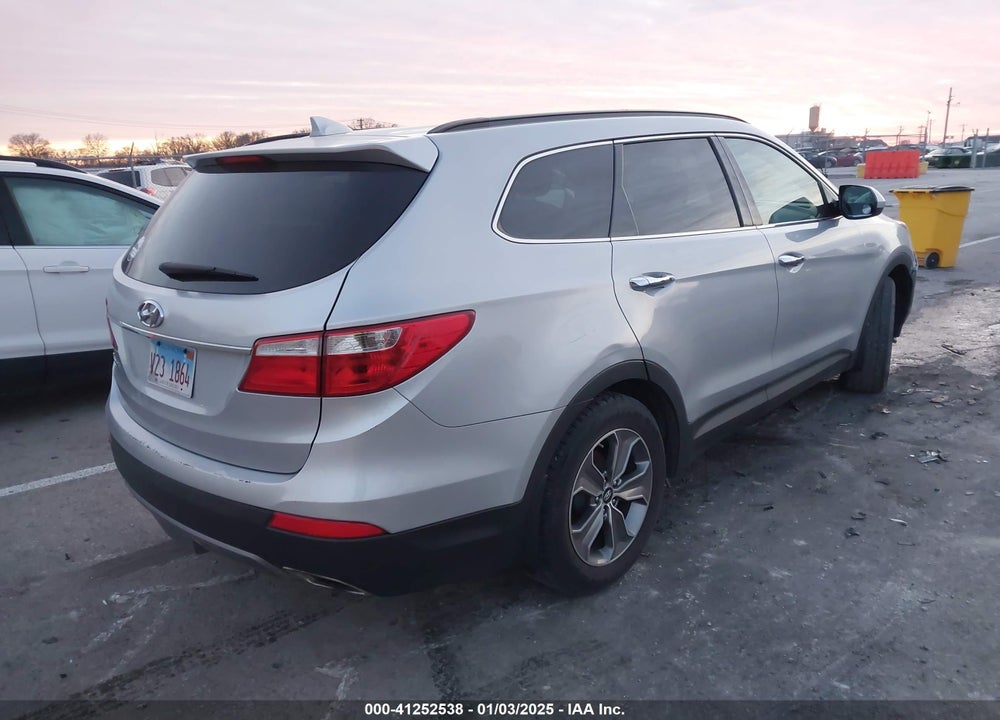2014 HYUNDAI SANTA FE GLS VIN: KM8SM4HF7EU051598
