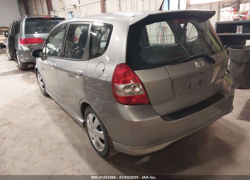 2008 HONDA FIT SPORT VIN: JHMGD38648S026354