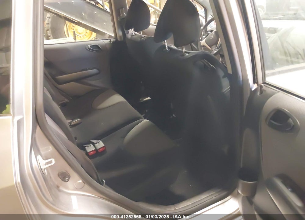 2008 HONDA FIT SPORT VIN: JHMGD38648S026354