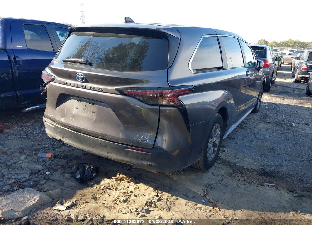 2023 TOYOTA SIENNA LE VIN: 5TDKRKEC1PS173224