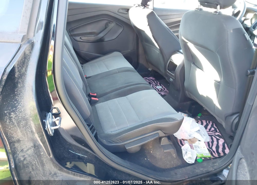 2018 FORD ESCAPE S VIN: 1FMCU0F70JUA06683