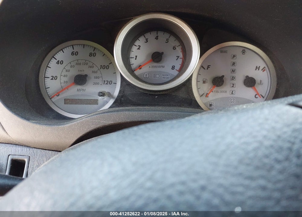 2005 TOYOTA RAV4 VIN: JTEGD20V556001445