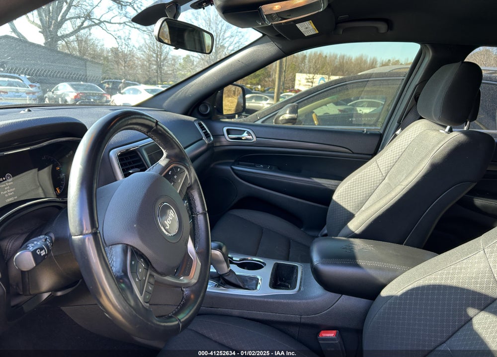 2019 JEEP GRAND CHEROKEE VIN: 1C4RJFAG9KC635562