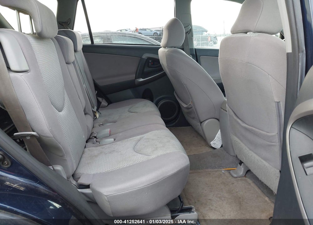 2006 TOYOTA RAV4 VIN: JTMBD33V365013391