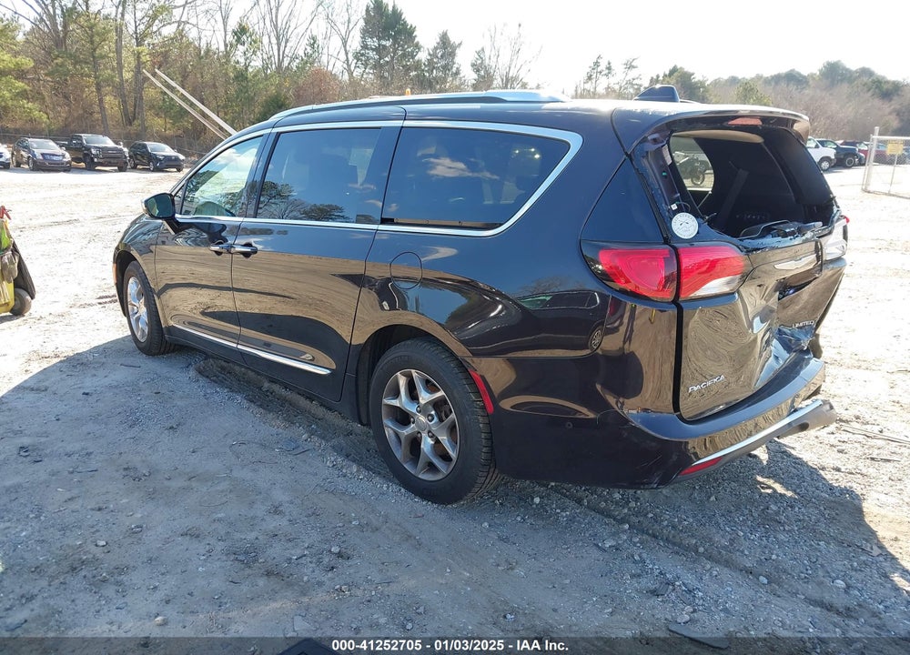 2017 CHRYSLER PACIFICA LIMITED VIN: 2C4RC1GG5HR578166