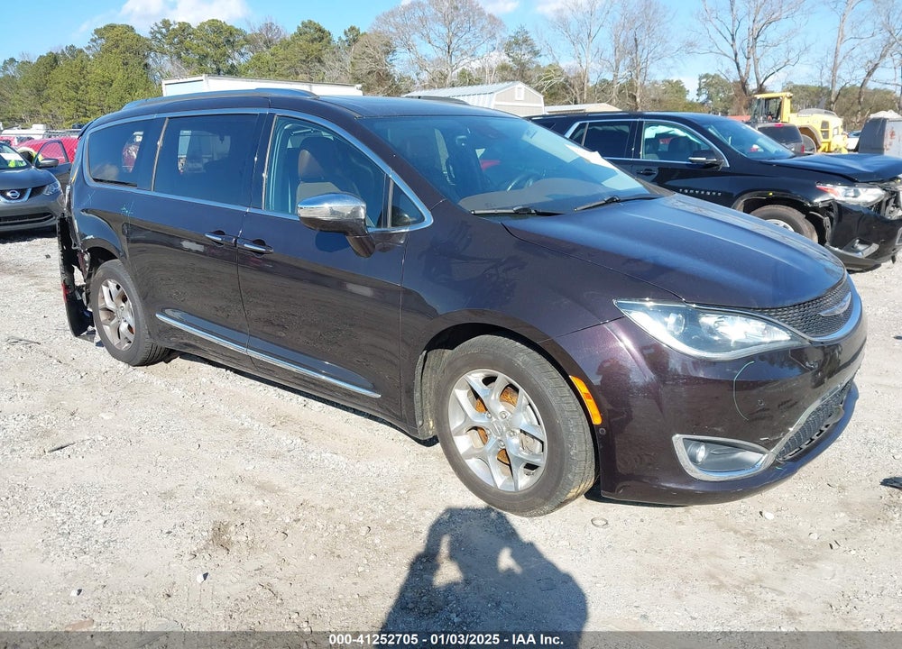 2017 CHRYSLER PACIFICA LIMITED VIN: 2C4RC1GG5HR578166