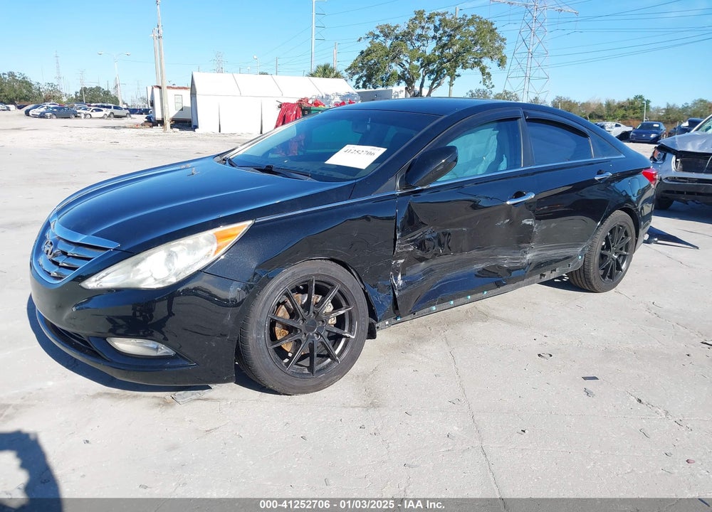 2011 HYUNDAI SONATA VIN: 5NPEC4AC8BH183585