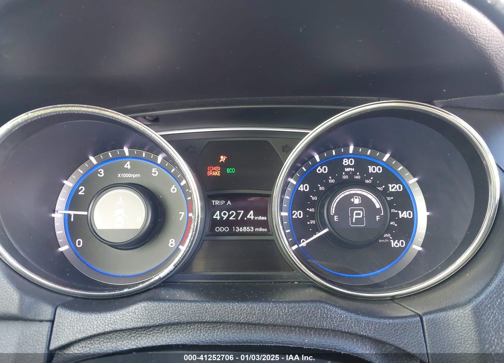 2011 HYUNDAI SONATA VIN: 5NPEC4AC8BH183585