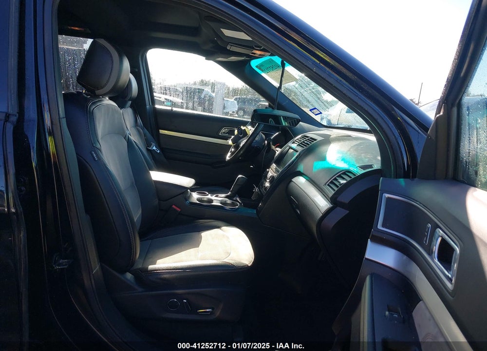 2017 FORD EXPLORER XLT VIN: 1FM5K7D82HGA03182