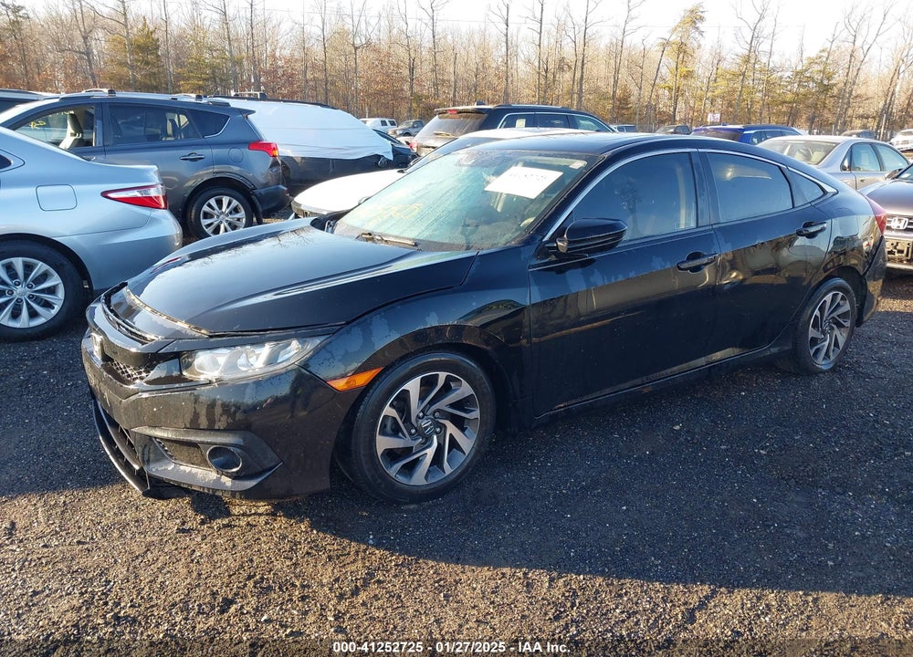 2018 HONDA CIVIC VIN: 2HGFC2F88JH521492