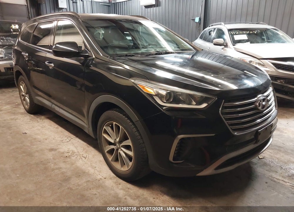2017 HYUNDAI SANTA FE SE VIN: KM8SMDHF9HU200078