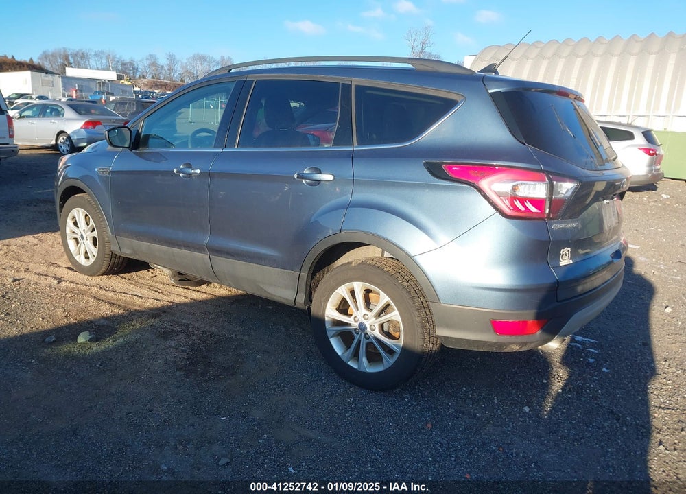2018 FORD ESCAPE SE VIN: 1FMCU9GD4JUB66008