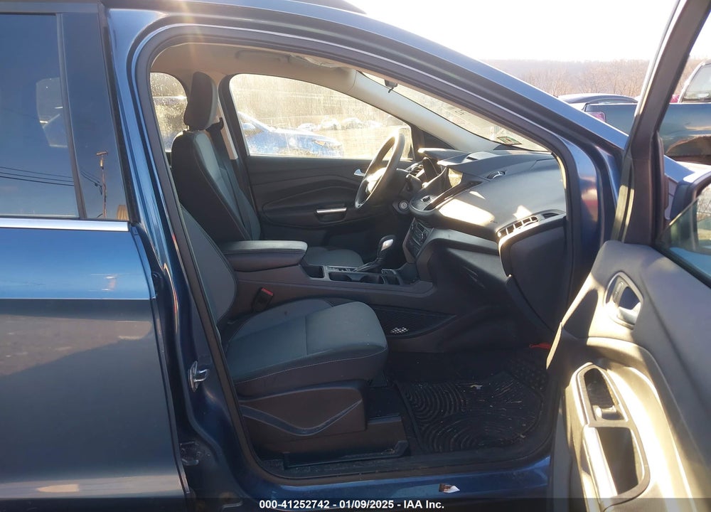 2018 FORD ESCAPE SE VIN: 1FMCU9GD4JUB66008