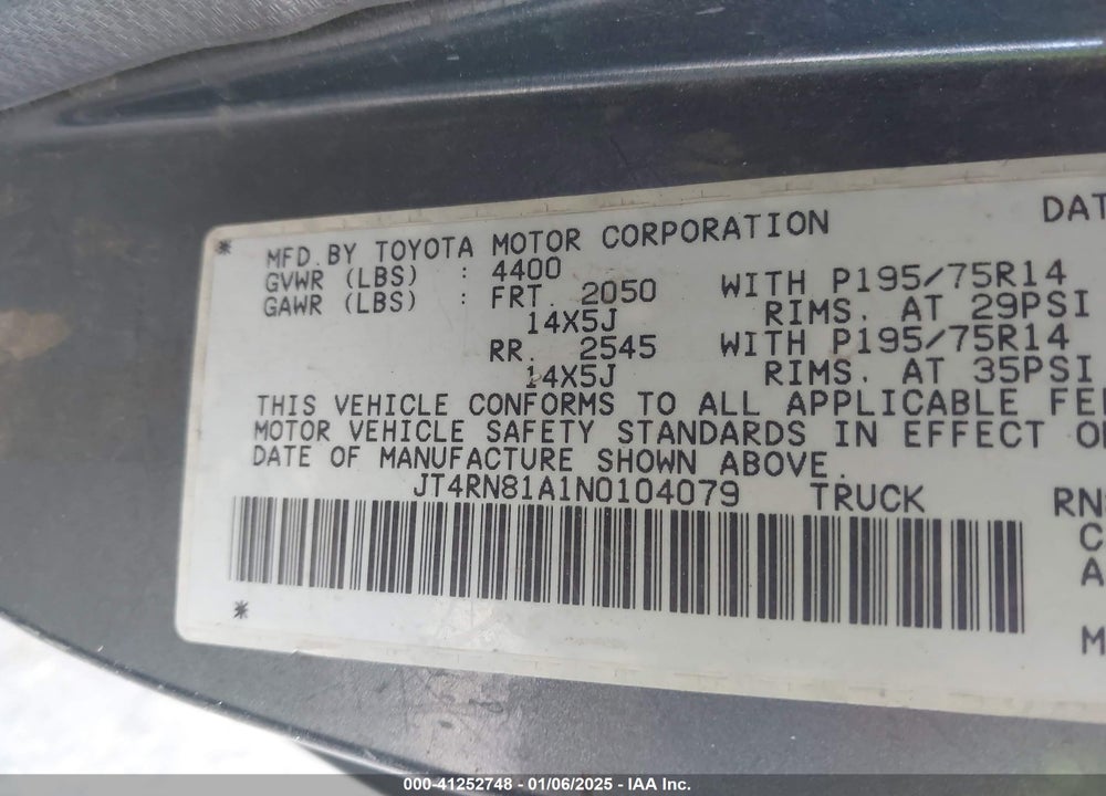 1992 TOYOTA PICKUP 1/2 TON SHORT WHEELBASE VIN: JT4RN81A1N0104079