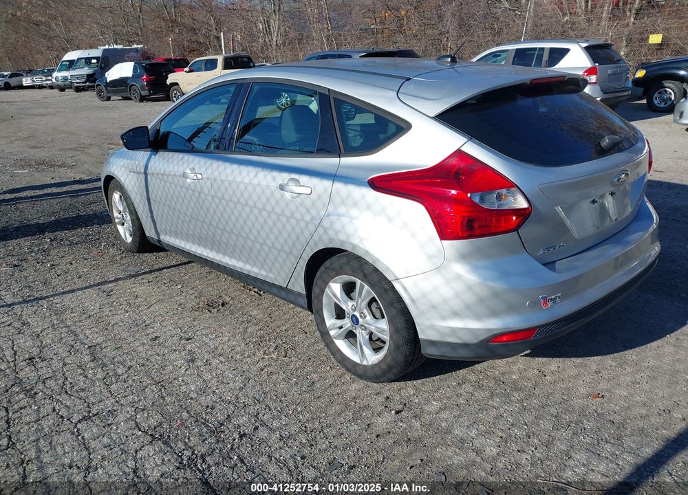 2014 FORD FOCUS SE VIN: 1FADP3K26EL101777