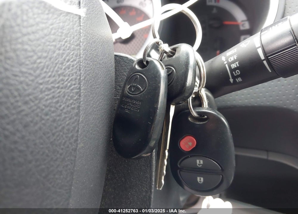 2013 TOYOTA TACOMA DOUBLE CAB PRERUNNER VIN: 3TMJU4GNXDM143381