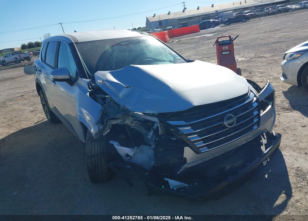 2025 NISSAN ROGUE SV FWD VIN: 5N1BT3BA4SC768813