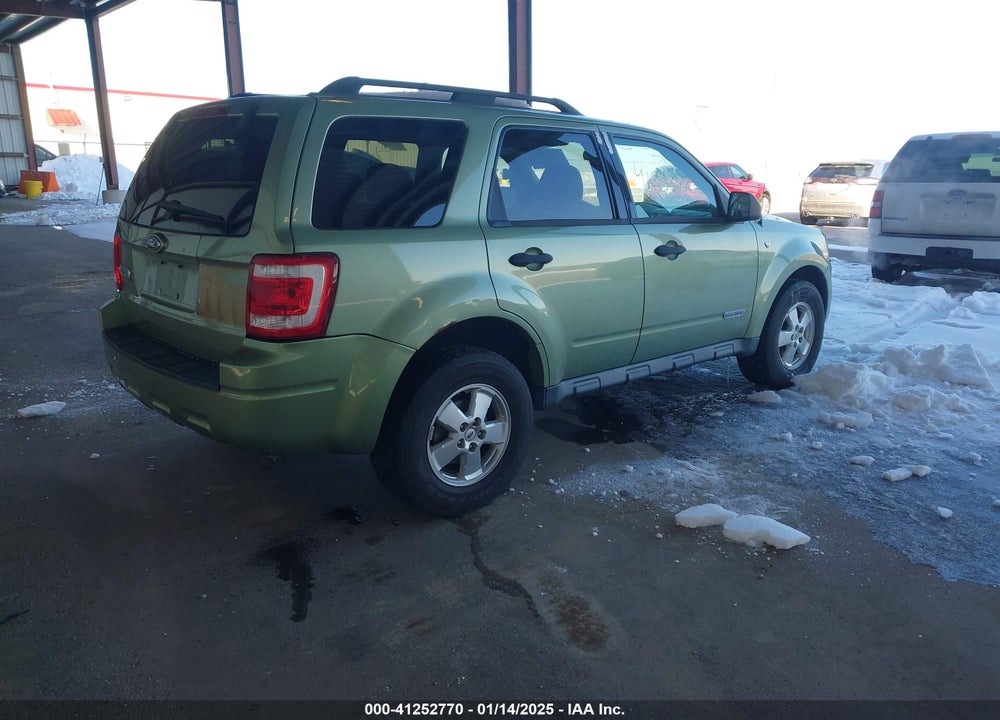 2008 FORD ESCAPE XLT VIN: 1FMCU03138KA08997